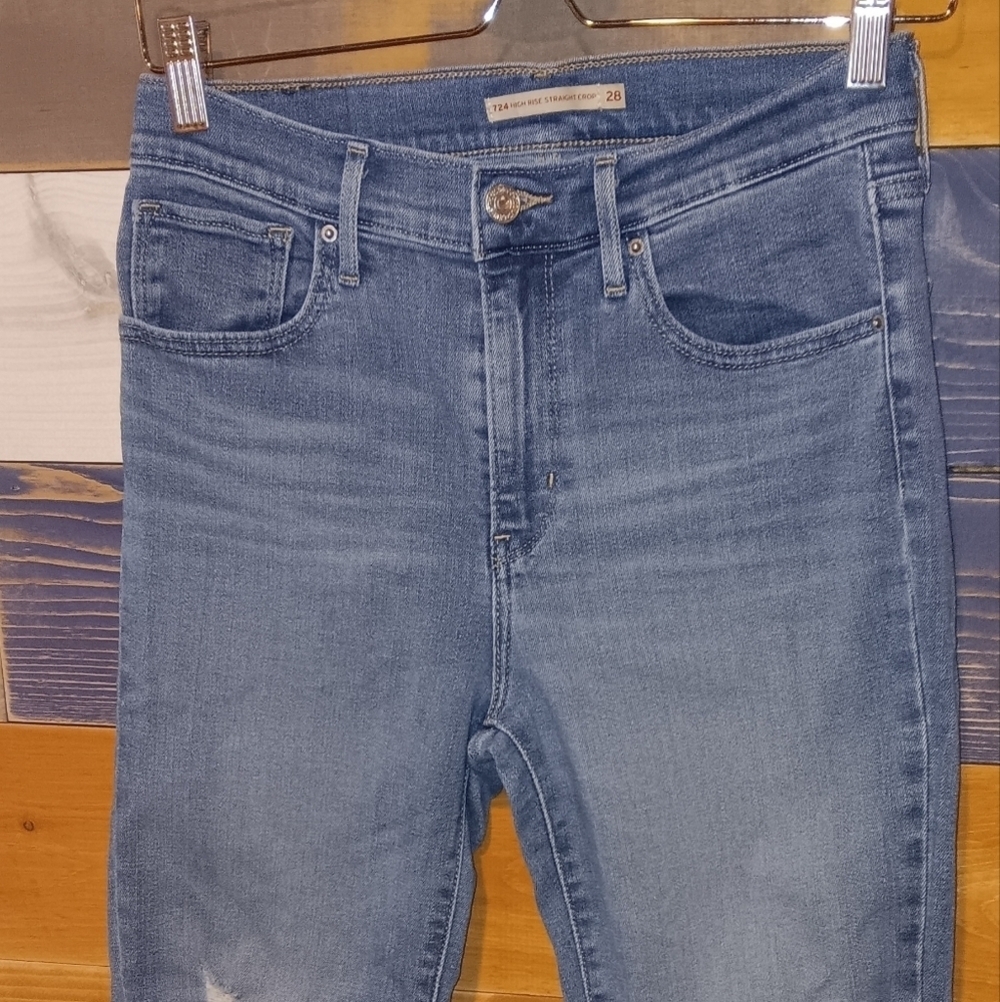 Levi's High Rise Straight Crop Jean 28 - Picture 4 of 8
